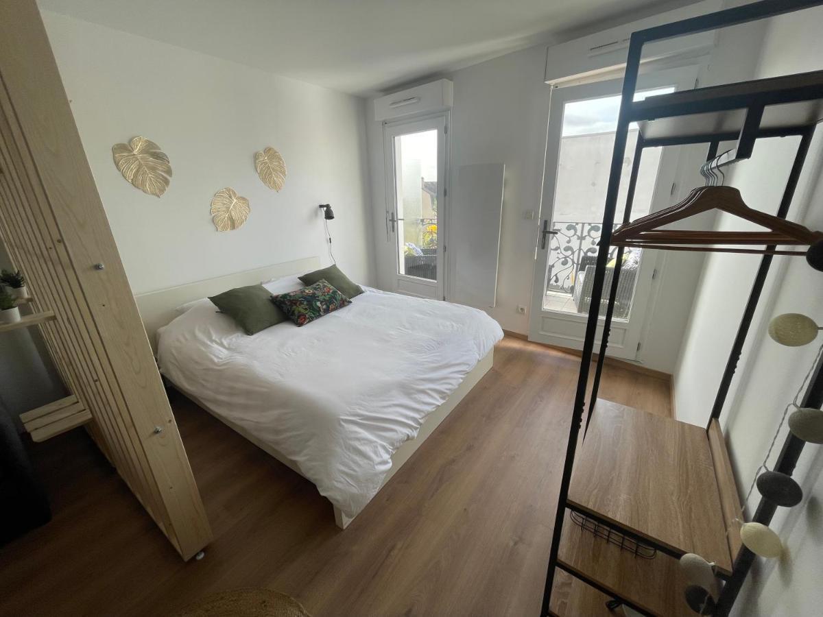 Alp Chartres - Grand Studio Avec Terrasse Et Parking Exterior photo