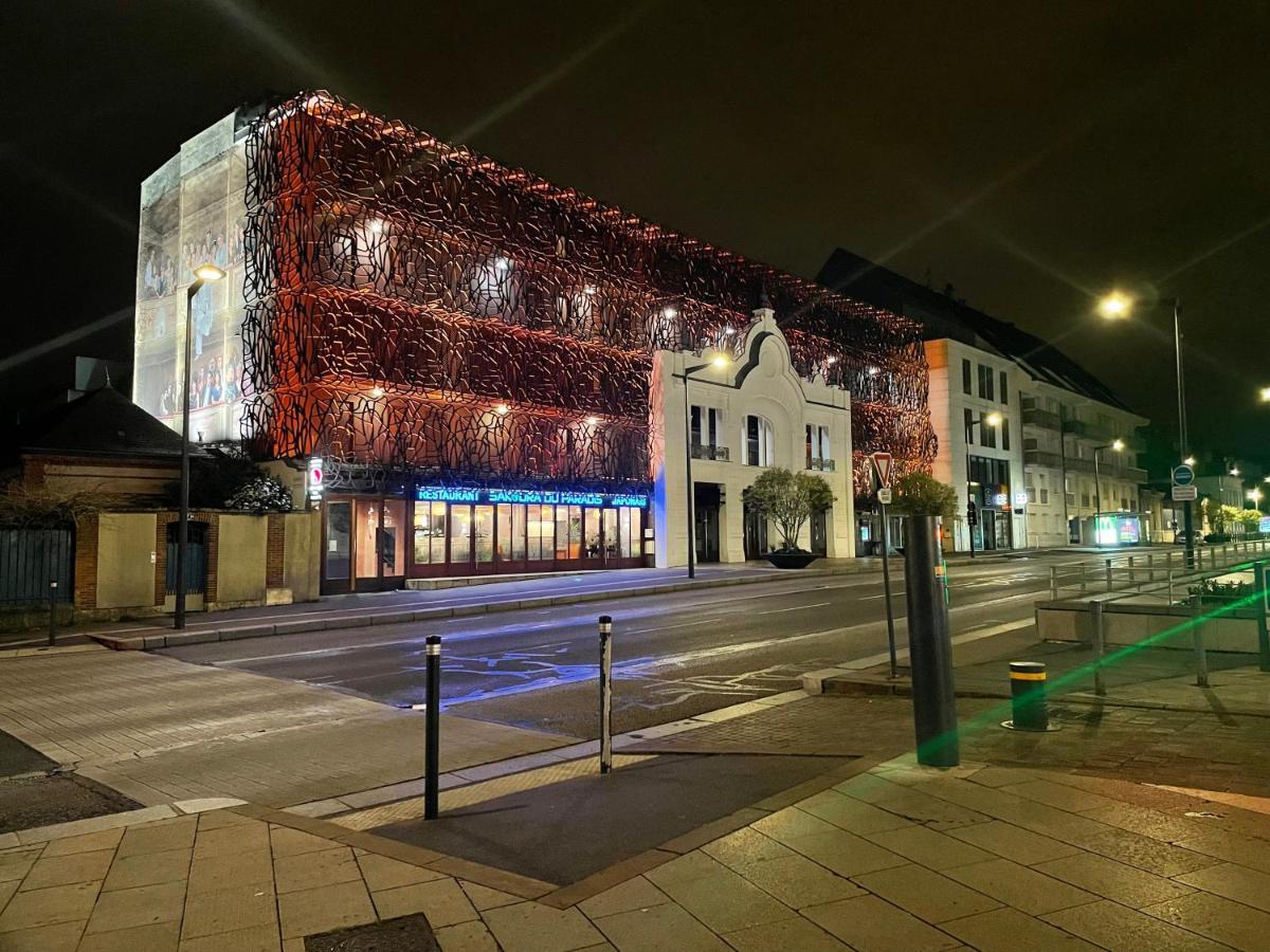 Alp Chartres - Grand Studio Avec Terrasse Et Parking Exterior photo